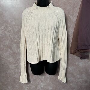 Extremely Soft American Eagle Outfitters Sweater